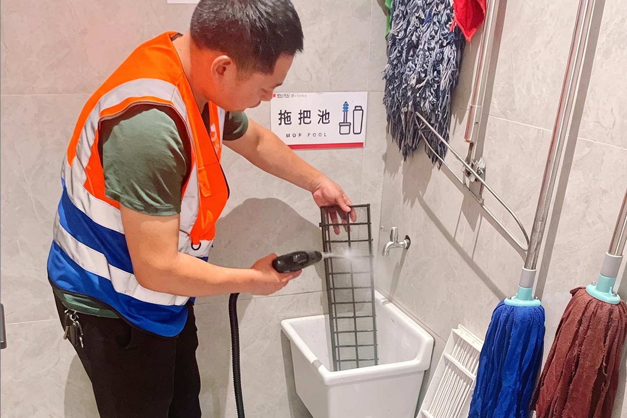 办公室中央空调清洗：看不见的地方，才是“重灾区”